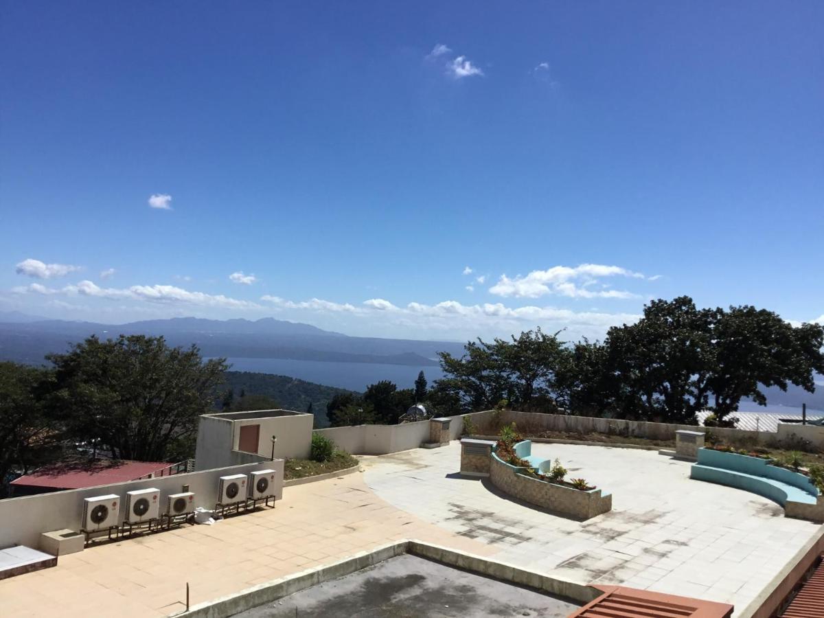 Condo With Free Swimming Pool & Viewing Deck Tagaytay City Luaran gambar